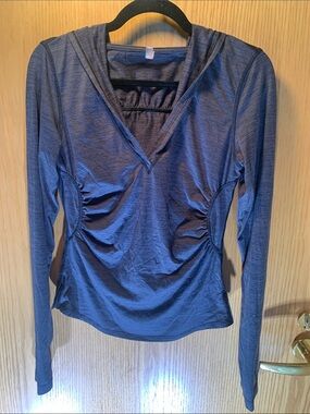 Free People Long-Sleeve V-Neck Ruched Active Jersey - Charcoal- Size M